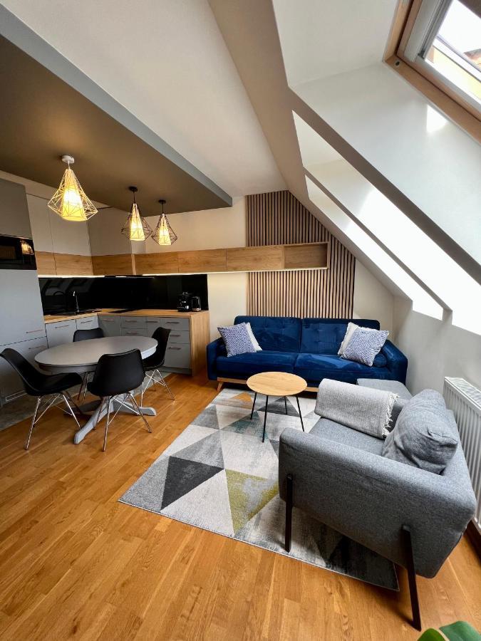 Apartment 30