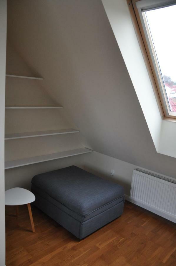 30 Apartment *