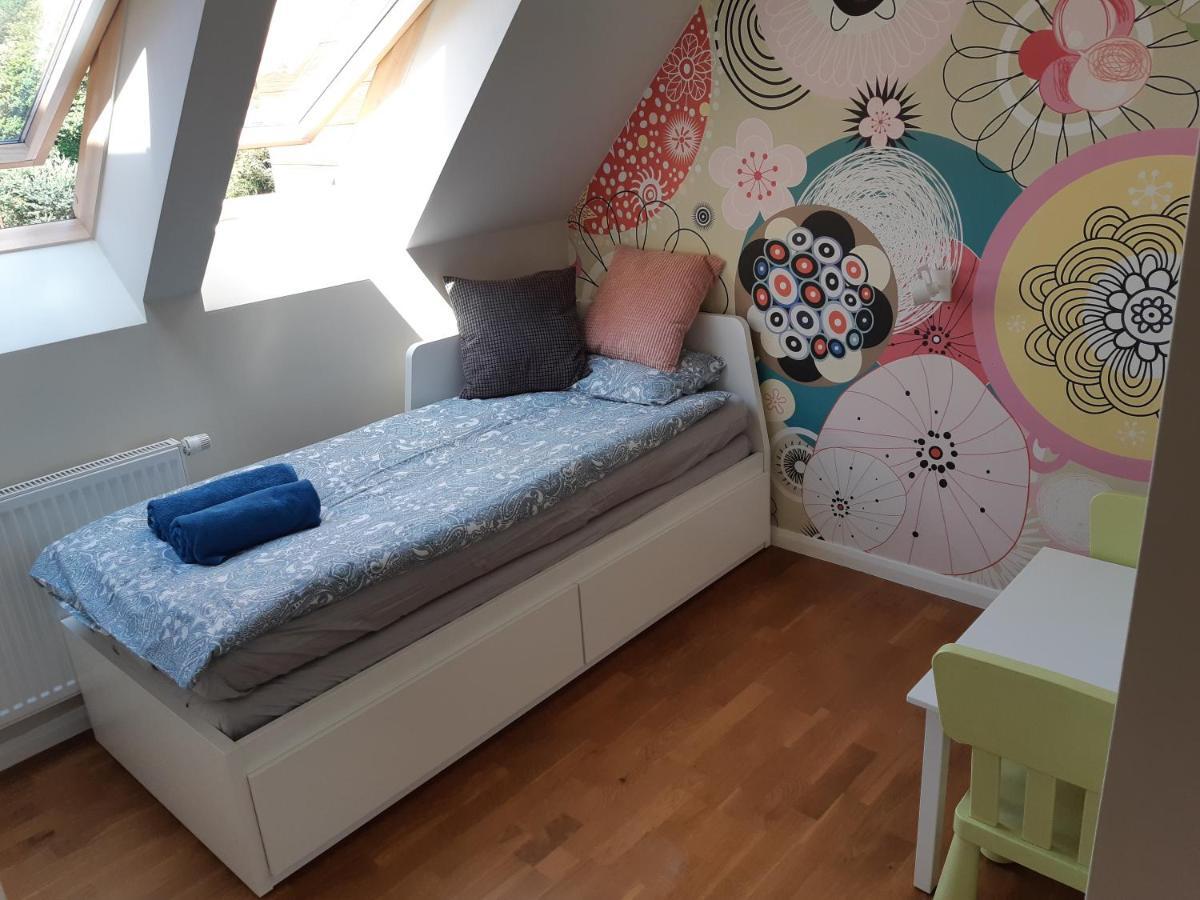 30 Apartment *